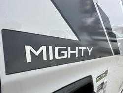 2024 Hyundai Mighty EX4/6 Tray White