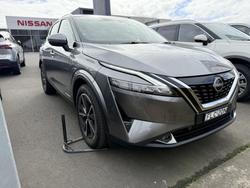 2023 Nissan
                QASHQAI TI e-POWER