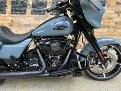 2023 HARLEY-DAVIDSON STREET GLIDE (FLHX) ROAD SHARKSKIN BLUE