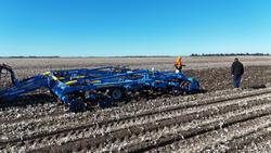 0 Farmet Triton Heavy 660Ps Combined Disc And Tyne Cultivator BLUE