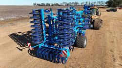 0 Farmet Triton Heavy 660Ps Combined Disc And Tyne Cultivator BLUE