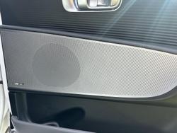 2023 Hyundai
IONIQ 6 DYNAMIQ