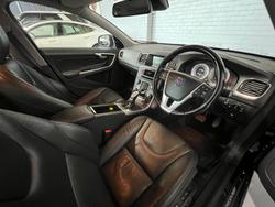 2013 Volvo V60 T4 MY13 Black Sapphire