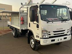 2025 Isuzu Nps