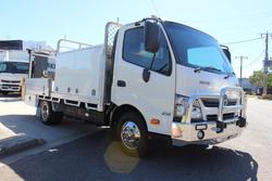 Hino 300 616