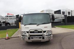 2016 Hino 300 616 616 AUTO WHITE