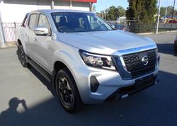 2025 NISSAN NAVARA ST-X