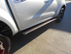 2025 NISSAN NAVARA ST-X