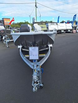2024 Stacer
                449 Assault Pro 