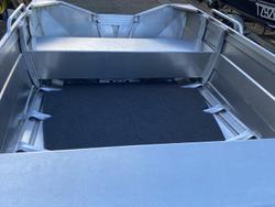 2024 QUINTREX F370 Outback Explorer