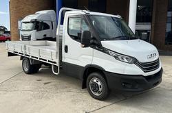 2023 Iveco
Daily 50C18