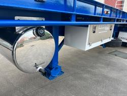 2025 Beavertail 30 Ft Tri Axle Flat Top Trailer