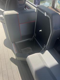 2024 Manitou Explore 22 Max Switchback