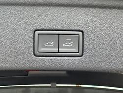 2025 Volkswagen Touareg 210TDI R-Line