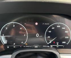 2025 Volkswagen Touareg 210TDI R-Line