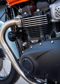 2023 Triumph Bonneville T100 (900cc) Bonneville Blue