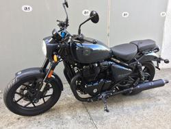 2025 Royal Enfield Shotgun 650