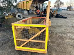 2004 Caterpillar 908