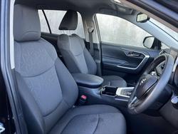 2024 Toyota
RAV4 GXL