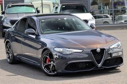 2017 Alfa Romeo
Giulia Veloce