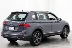 2024 Volkswagen
                Tiguan 132TSI Life