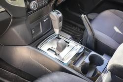 2017 MITSUBISHI PAJERO GLX LWB (4x4)