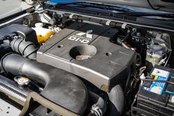 2017 MITSUBISHI PAJERO GLX LWB (4x4)