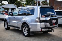 2017 MITSUBISHI PAJERO GLX LWB (4x4)