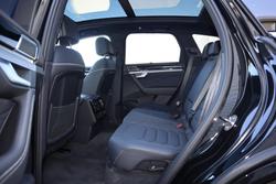 2024 Volkswagen
Touareg 210TDI R-Line
