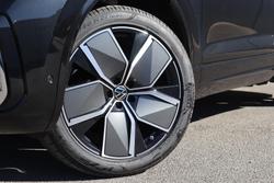 2024 Volkswagen
Touareg 210TDI R-Line