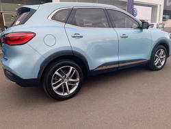 2021 MG HS PHEV Essence