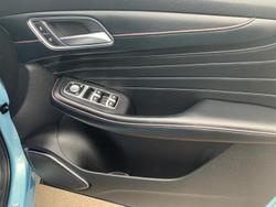 2021 MG HS PHEV Essence