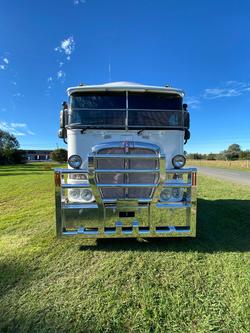2018 Kenworth K200 White