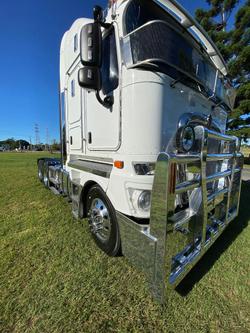 2018 Kenworth K200 White