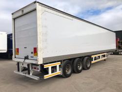 2008 Vawdrey 24P Freezer Van White