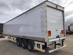 2008 Vawdrey 24P Freezer Van White