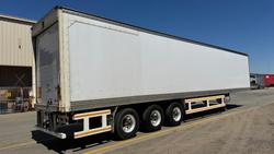 2008 Vawdrey 24P Freezer Van White