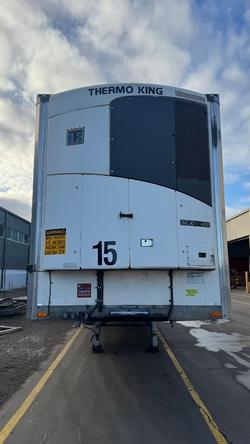 2016 Maxi Trans 24P Freezer Van White