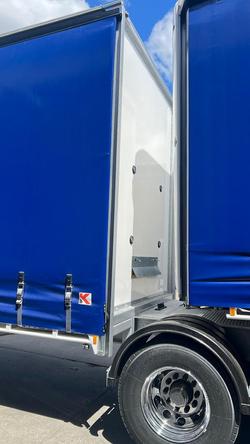 2025 Krueger 34P Drop Deck Mezzanine B Double Blue