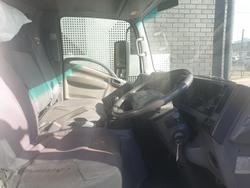 2009 Isuzu Nqr 450