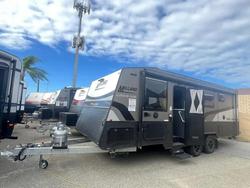 Millard 2024 Millard Mflow 22' CD Triple Bunks