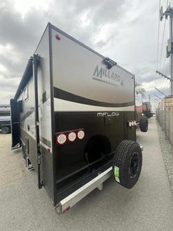 2025 Millard 2024 Millard Mflow 22' Cd Triple Bunks