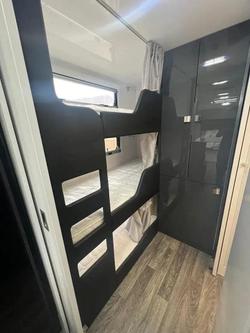 2025 Millard 2024 Millard Mflow 22' Cd Triple Bunks