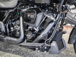 2024 Harley-Davidson Road Glide 3 (FLTRT) Trike Black