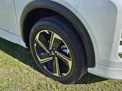 2023 Mitsubishi Eclipse Cross PHEV Exceed