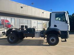 2025 MAN Tgm 18.320 4X4 Manual Spreader Spec In Stock Now! White