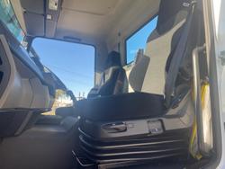 2026 MAN Tgm 18.320 4X4 Manual Spreader Spec Cab Chassis White