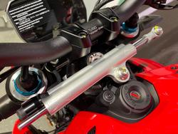 2024 Ducati Streetfighter V4 S Streetfighter Red