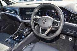 2024 Volkswagen Touareg 210TDI R-Line RC MY24 Four Wheel Drive Pure White