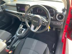 2024 Kia
                Cerato Sport